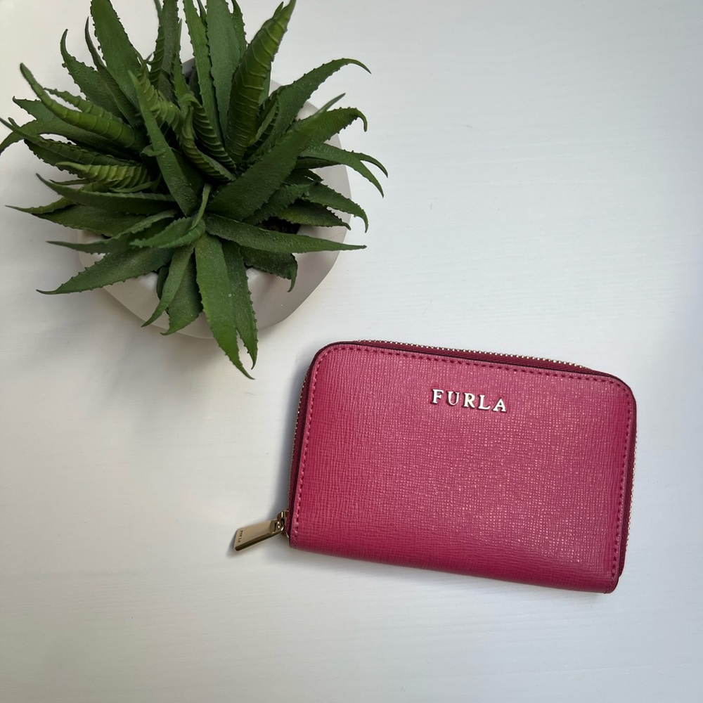 Furla Pink Leather Card Holder